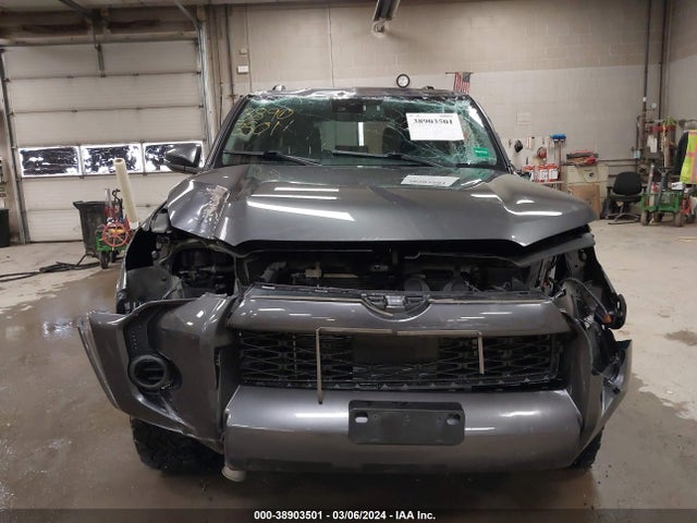 Toyota 4runner Sr5 Premium 2020 JTEBU5JR7L5826919 Image 13
