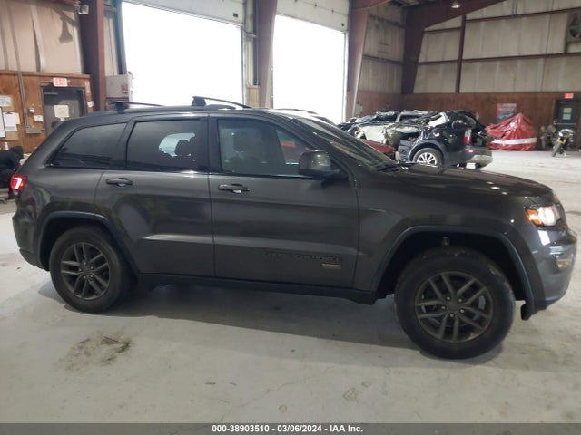 2017 JEEP GRAND CHEROKEE 75TH ANNIVERSARY EDITION 4X4 VIN: 1C4RJFAG5HC641285
