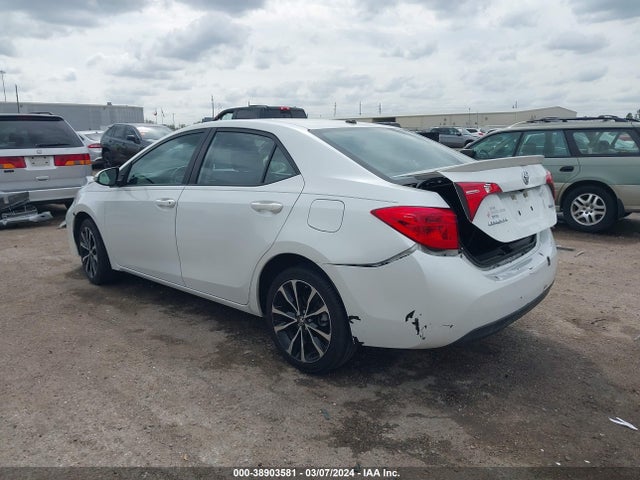 Toyota Corolla Xse 2017 5YFBURHEXHP617862 Image 3