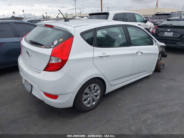Hyundai ACCENT SE 2017 KMHCT5AE9HU342056 Image 4