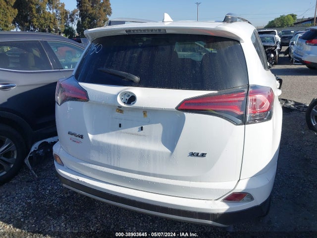 Toyota Rav4 Xle 2017 2T3WFREV6HW372211 Image 16
