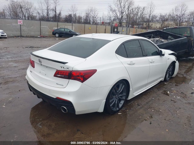 Acura TLX 2018 19UUB3F69JA000794 Image 4