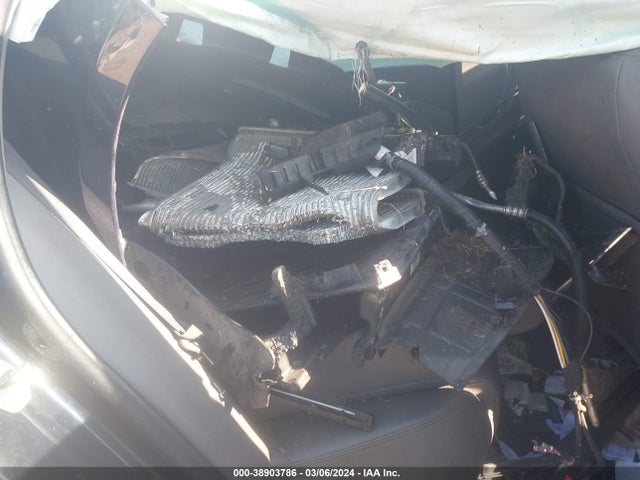 Chevrolet IMPALA LS 2018 2G11Z5SA1J9103800 Image 8