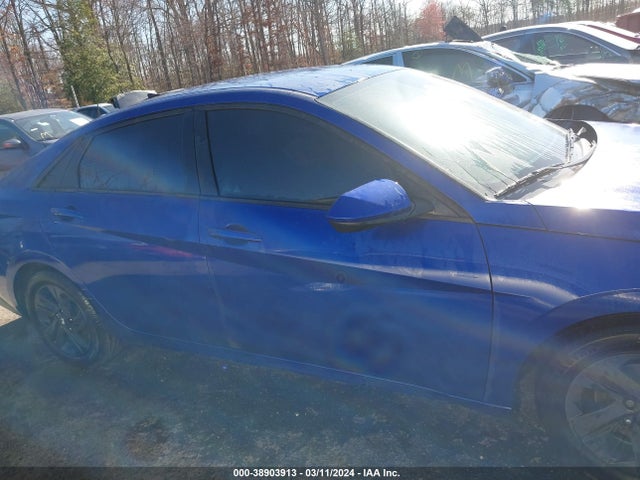 2021 Hyundai Elantra Sel მანქანა იყიდება აუქციონზე, vin: 5NPLS4AG9MH021402, აუქციონის ნომერი: 38903913