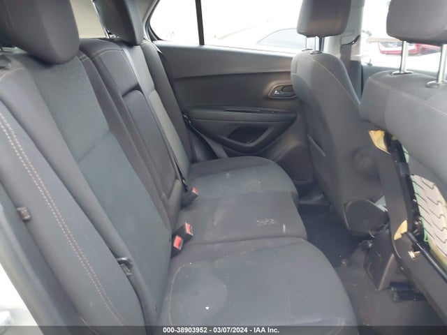 Chevrolet TRAX LS 2019 3GNCJKSB0KL317200 Image 8