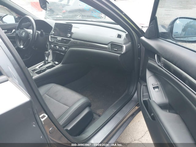 38903967 :رقم المزاد ، 1HGCV1F39LA111166 vin ، 2020 Honda Accord Sport مزاد بيع