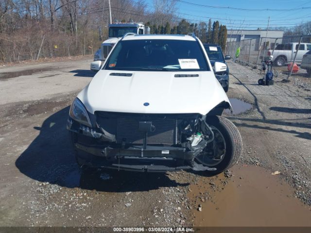 4JGDA7DB0EA365990 Mercedes-Benz Ml 550 4matic