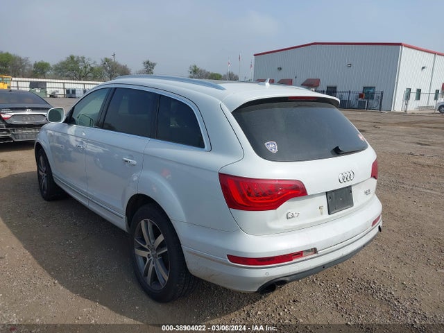 Audi Q7 3.0t Premium 2015 WA1LGAFE8FD010627 Image 3