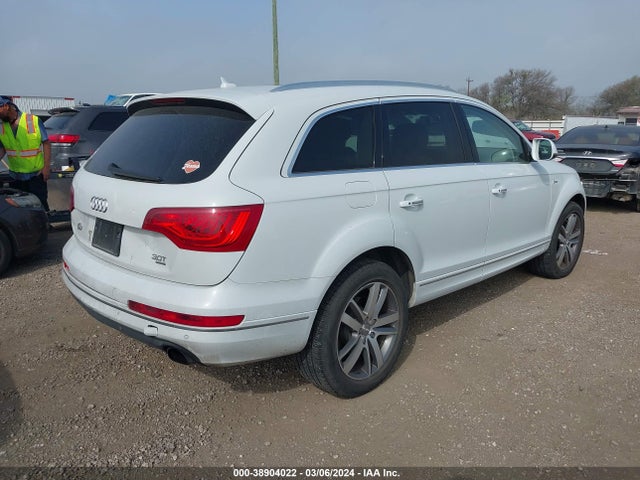 Audi Q7 3.0t Premium 2015 WA1LGAFE8FD010627 Image 4