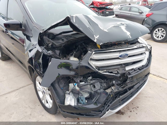 Ford ESCAPE SE 2018 1FMCU0GD1JUB86020 Image 6