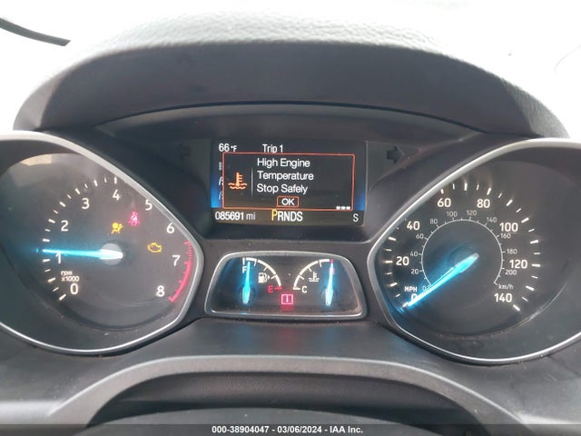 Ford ESCAPE SE 2018 1FMCU0GD1JUB86020 Image 7