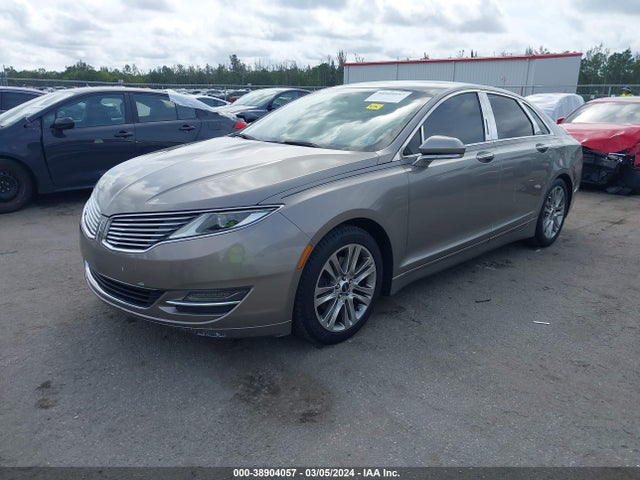 Lincoln MKZ 2015 3LN6L2G99FR610159 Image 2
