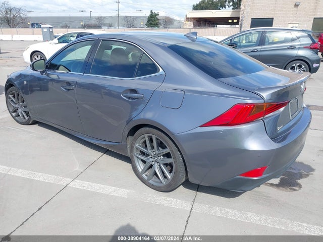 Lexus IS 300 2018 JTHBA1D20J5068003 Image 3