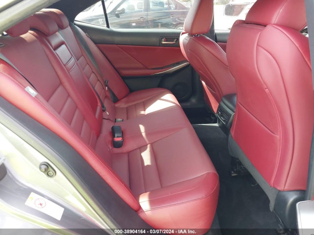 Lexus IS 300 2018 JTHBA1D20J5068003 Image 8