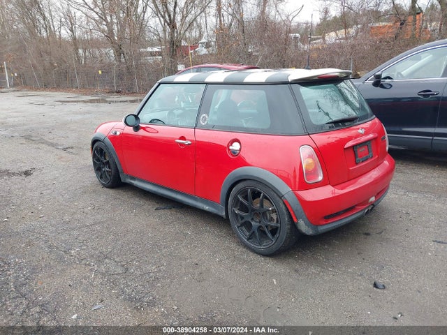 2004 MINI COOPER S WMWRE33444TD83759 Photo 2