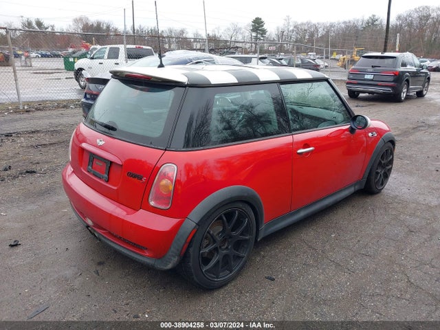2004 MINI COOPER S WMWRE33444TD83759 Photo 3