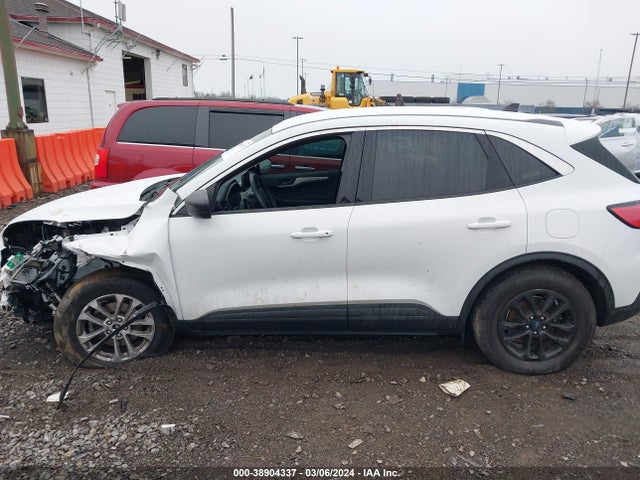 Ford ESCAPE SE 2022 1FMCU9G64NUA26032 Image 14