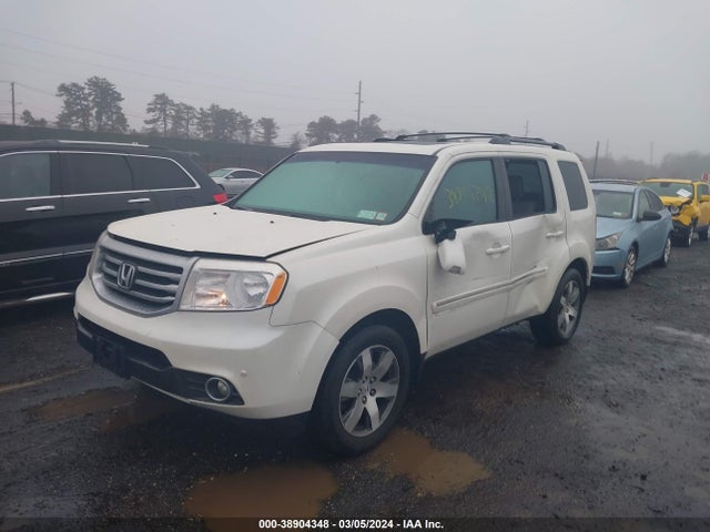 Honda Pilot Touring 2014 5FNYF4H98EB027290 Image 2