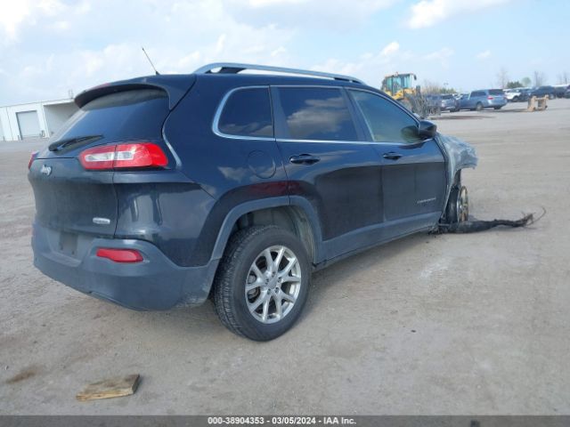 1C4PJLCB6EW131559 Jeep Cherokee Latitude