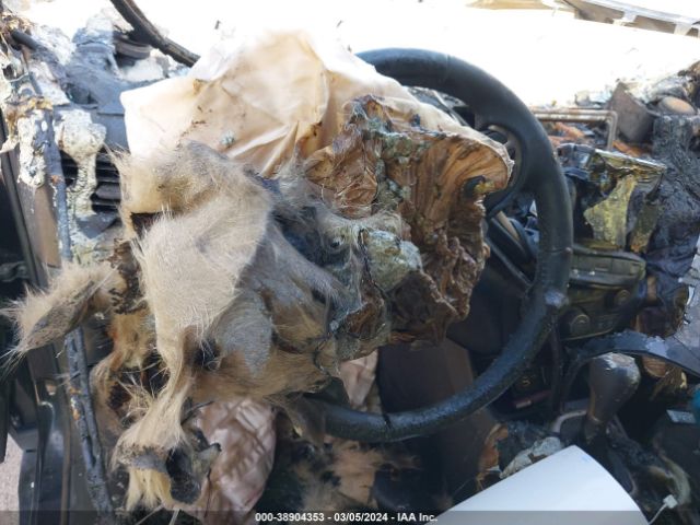 1C4PJLCB6EW131559 Jeep Cherokee Latitude