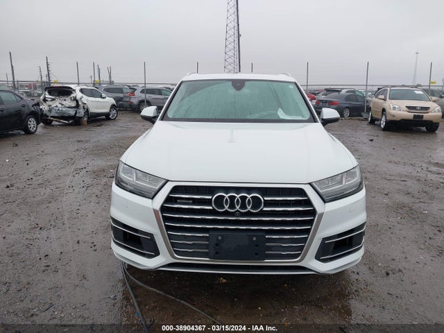 Audi Q7 3.0t Premium 2017 WA1LAAF72HD004781 Image 12