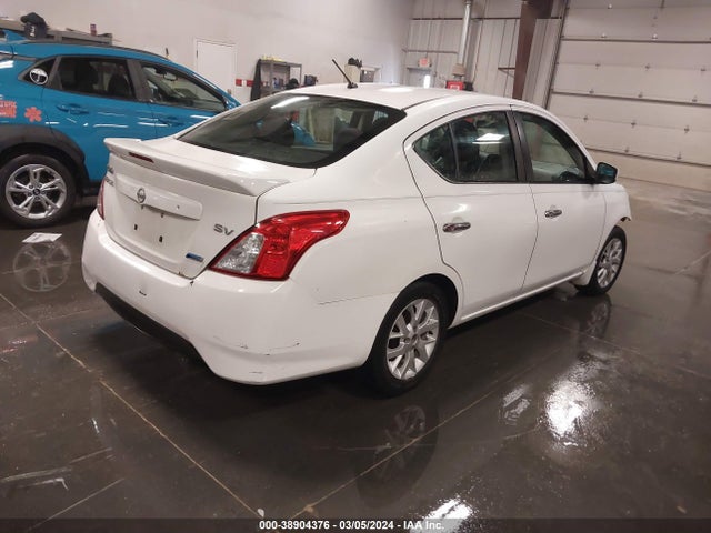 Nissan Versa 1.6 Sv 2015 3N1CN7AP8FL802572 Image 4