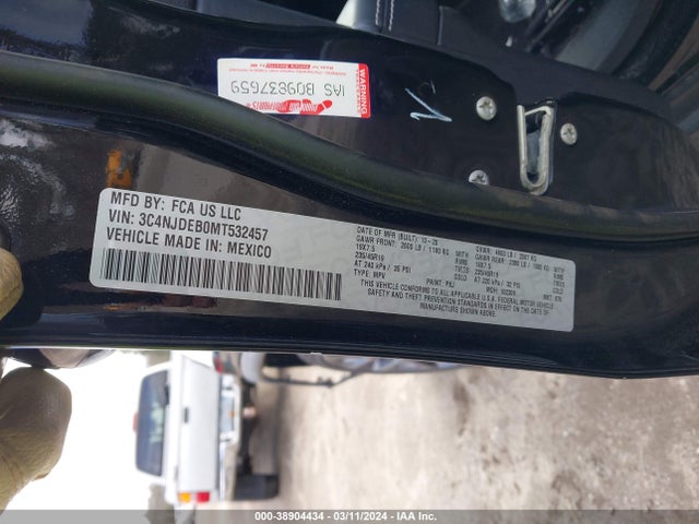 Jeep Compass 80th Anniversary 4x4 2021 3C4NJDEB0MT532457 Image 9