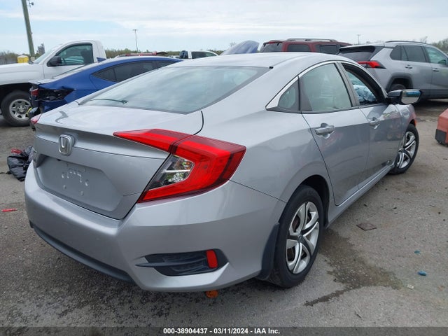Honda Civic Lx 2018 19XFC2F50JE019236 Image 4
