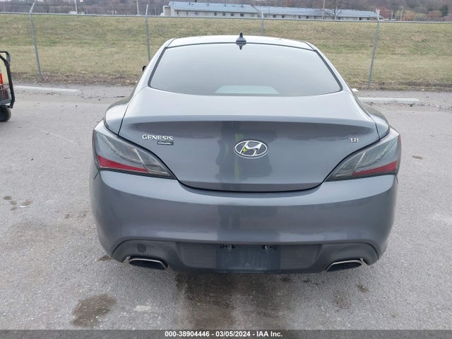 Hyundai Genesis 3.8 Base 2016 KMHHT6KJ9GU136712 Image 16