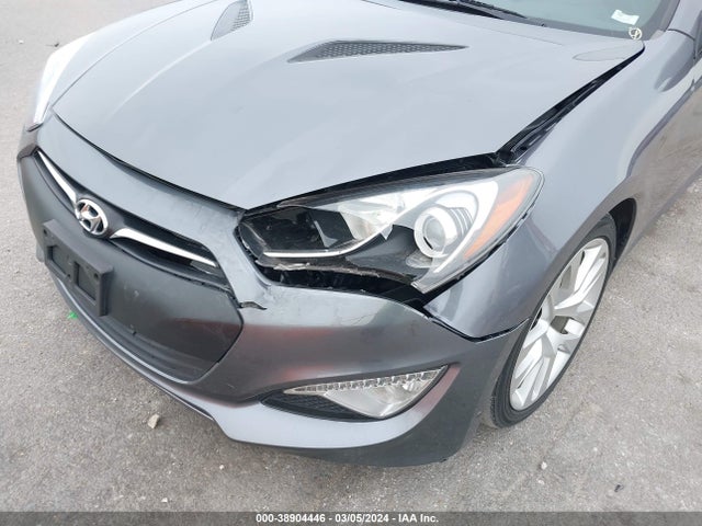 Hyundai Genesis 3.8 Base 2016 KMHHT6KJ9GU136712 Image 6