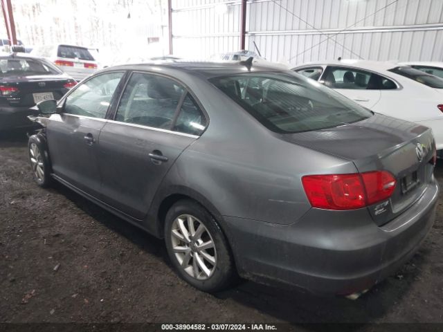 3VWD17AJ0EM437478 Volkswagen Jetta 1.8t Se