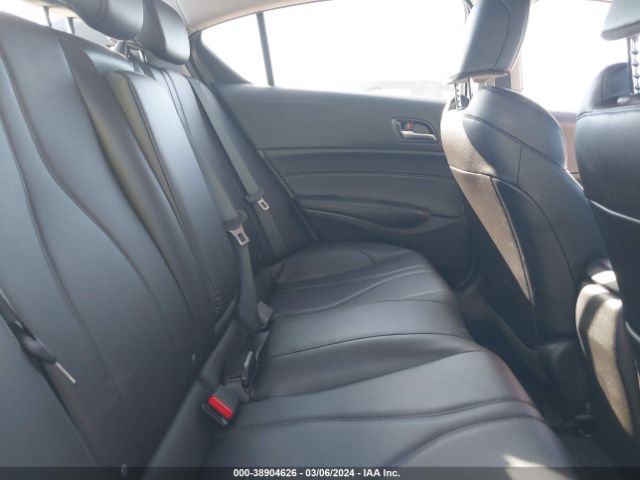 19UDE2F38KA000441 Acura Ilx Standard
