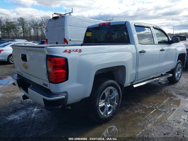 Chevrolet Silverado 1500 Custom 2018 3GCUKPEC2JG593994 Image 4