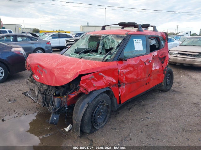 KIA SOUL LX 2022 KNDJ23AU4N7164061 Image 2
