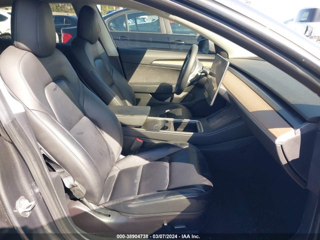 5YJ3E1EA0NF158871 Tesla Model 3 Rear-wheel Drive