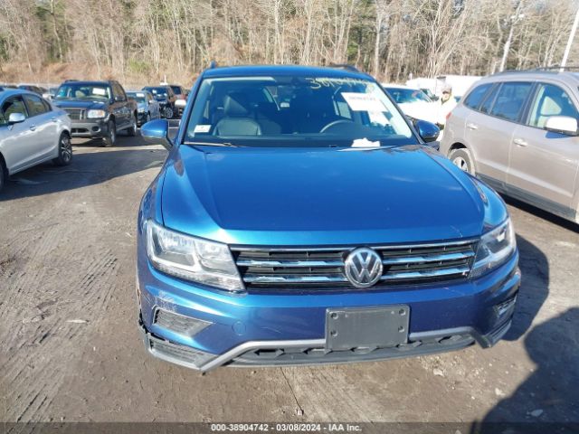 3VV2B7AX4LM035070 Volkswagen Tiguan 2.0t Se/2.0t Se R-line Black/2.0t Sel
