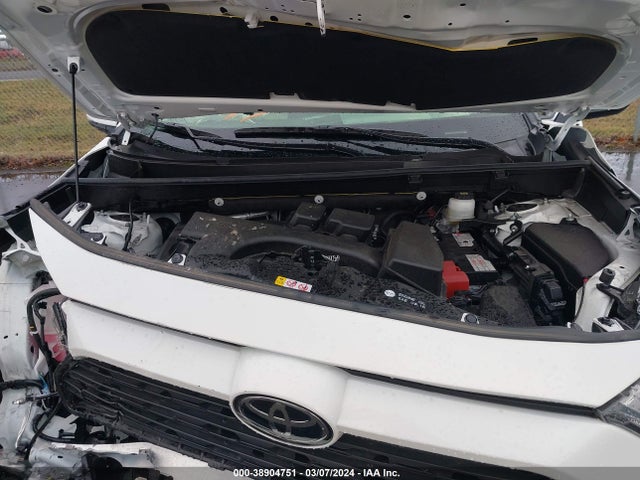 Toyota RAV4 LE 2023 JTMG1RFV6PD094312 Image 10