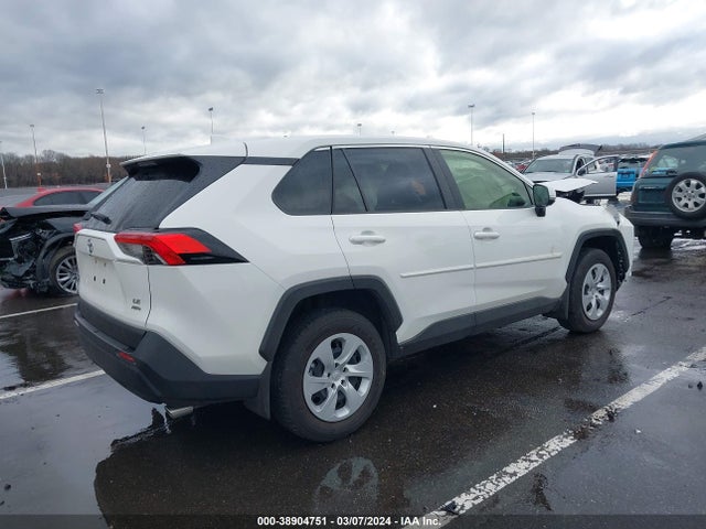 Toyota RAV4 LE 2023 JTMG1RFV6PD094312 Image 4