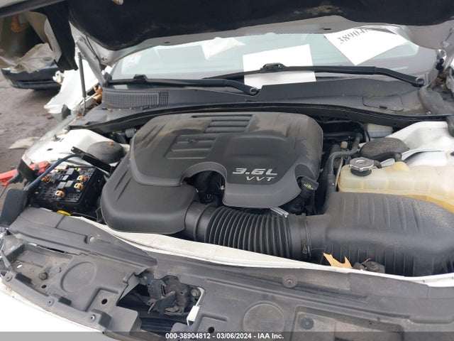 2C3CCARG0FH756849 Chrysler 300 Limited