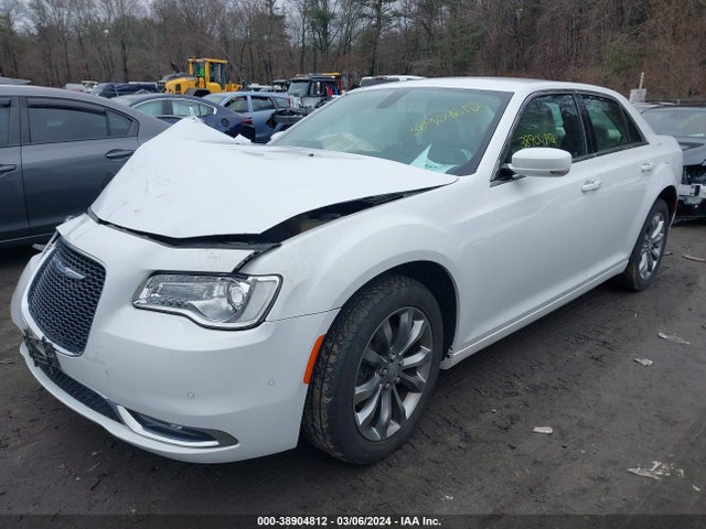 2C3CCARG0FH756849 Chrysler 300 Limited