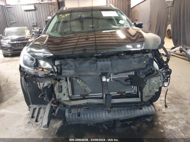 Subaru Outback 3.6r Limited 2017 4S4BSENC5H3216886 Image 6