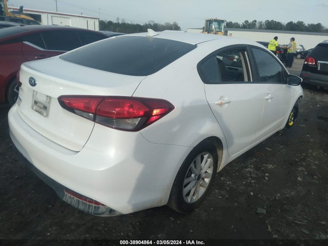 KIA FORTE LX 2017 3KPFL4A77HE123026 Image 4