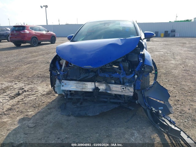 Toyota C-HR LE 2019 NMTKHMBX5KR083183 Image 6
