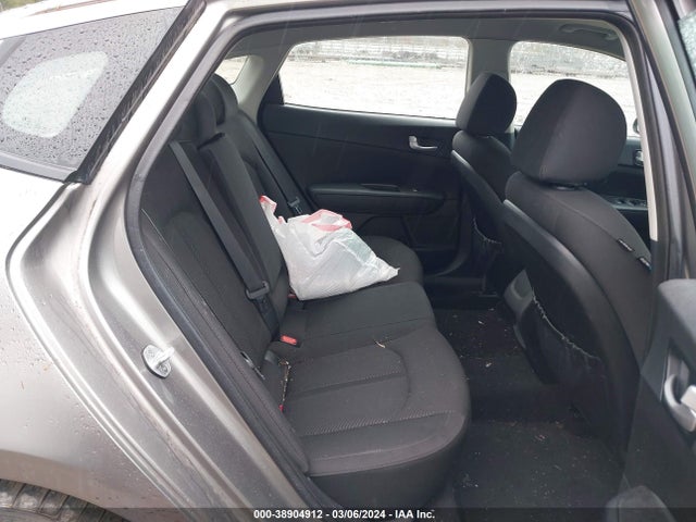 KIA Optima Lx 2016 5XXGT4L37GG045481 Image 8