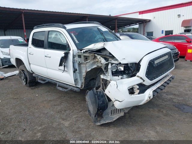 Toyota Tacoma Limited 2016 3TMGZ5AN5GM007559 main image