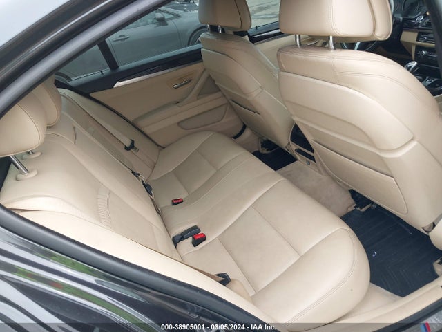 BMW 535i Xdrive 2014 WBA5B3C59ED535088 Image 8