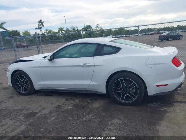 Ford Mustang Ecoboost Premium Fastback 2022 1FA6P8TH7N5100215 Image 14