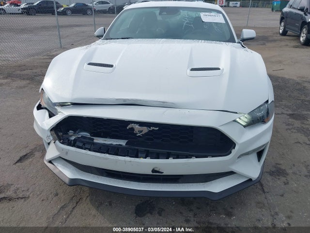 Ford Mustang Ecoboost Premium Fastback 2022 1FA6P8TH7N5100215 Image 6