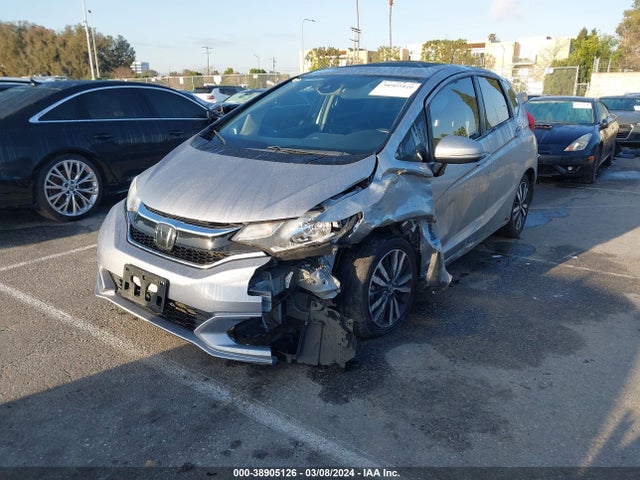 Honda FIT EX 2018 3HGGK5H85JM725450 Image 2