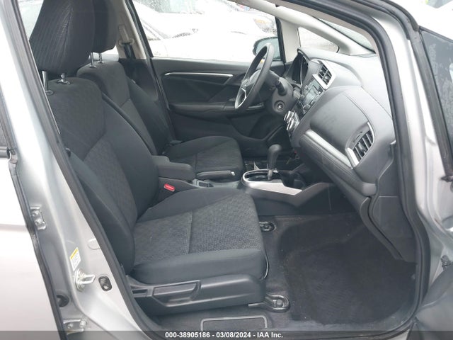 Honda FIT LX 2015 3HGGK5H53FM748643 Image 5